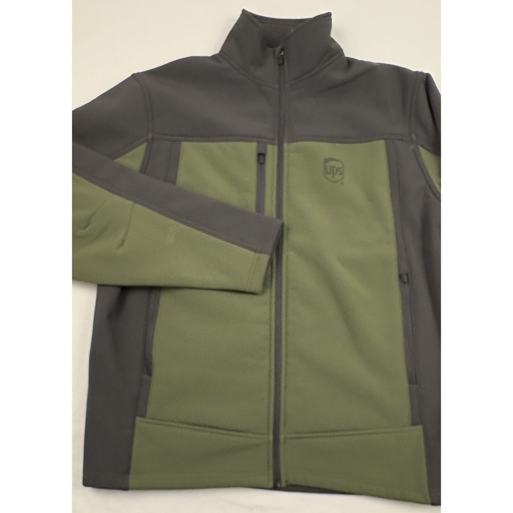 UPS Uniform Tri-Mountain Sherpa Lined Soft Shell Jacket Green/Gray Medium EUC